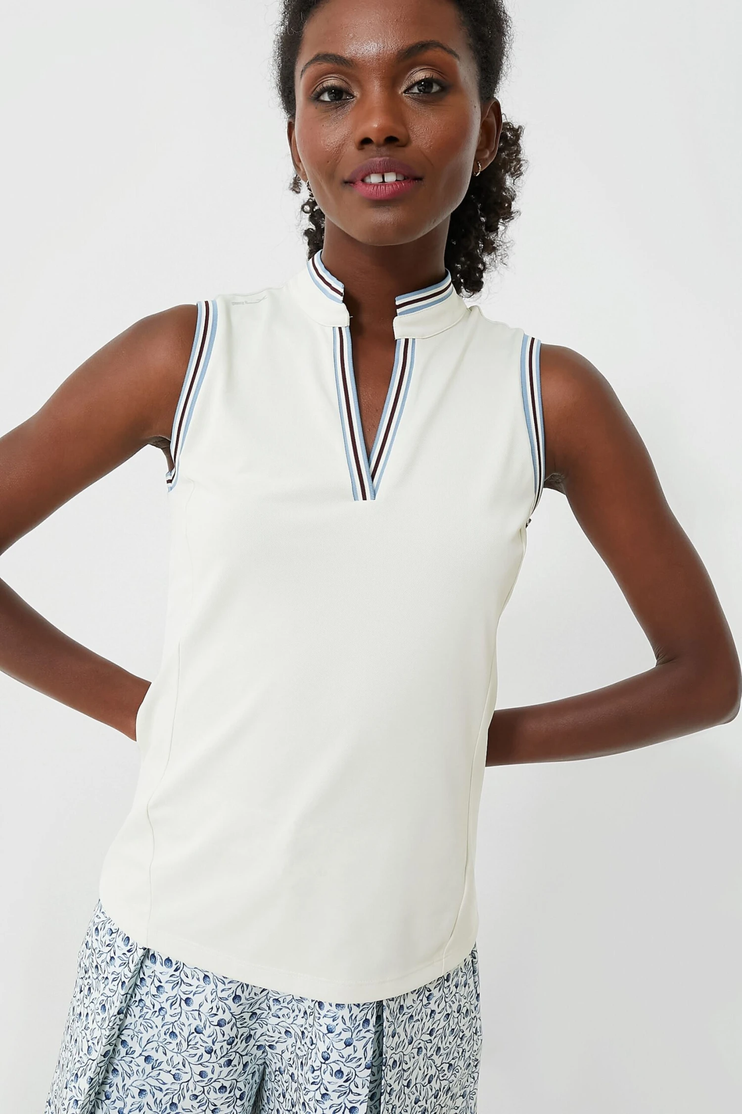 Sleeveless Air Tech Polo 3 Sleeveless Air Tech Polo