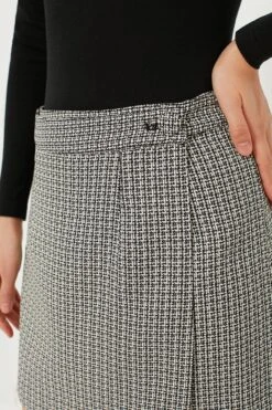 Black Tweed Luz Skirt -MOTHER || Veronica Beard Shop 5KdeCIqhZ4pGATogfrnnASQuW44Rqucw 1
