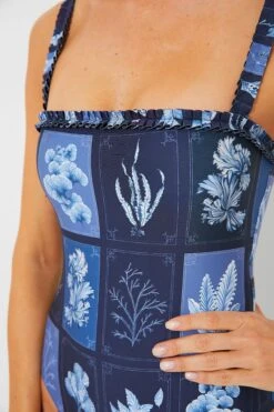 Algae Limon One Piece -MOTHER || Veronica Beard Shop SLEJEH429w7vk6Xwm7tP7Y4Kk6a9Nwnt 1