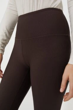 Varley Chocolate Torte Let's Move Rib Hi Legging 25 -MOTHER || Veronica Beard Shop WT1BFhjD19asC956v97n1V0CBhcFkyns 1