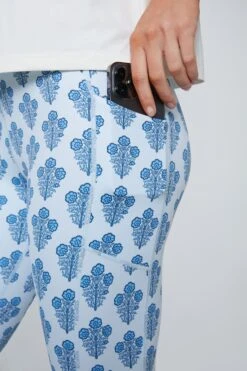 Blue Dahlia Kaylee Capri -MOTHER || Veronica Beard Shop ZDntnuj0HkC938PhQjW0DMV6FSBzwy2w 1