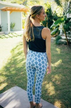 Blue Dahlia Kaylee Capri -MOTHER || Veronica Beard Shop dPpNRbgXX3mTfn1Mpq3aZ0HRRp0wWUB6 1