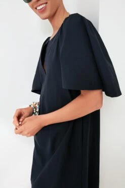 Deep Navy Finley Flutter Sleeve Dress -MOTHER || Veronica Beard Shop rJAlhRUPQnZqFChs0dBA4xNPFIpHp2xb 1