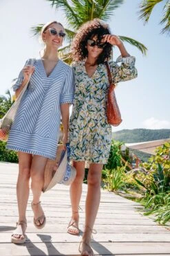 Coastal Stripe Foster Dress -MOTHER || Veronica Beard Shop zH6aFgfHZASFacEAHkG7OQ0M7EgWhIG8 1